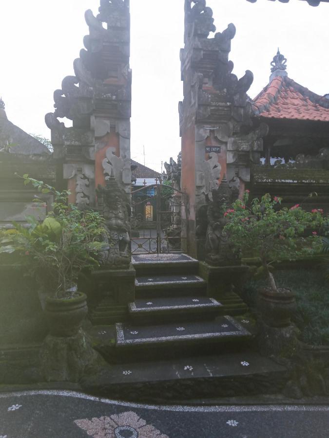 Dewi Antara Homestay อูบุด ภายนอก รูปภาพ