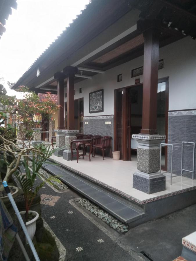 Dewi Antara Homestay อูบุด ภายนอก รูปภาพ
